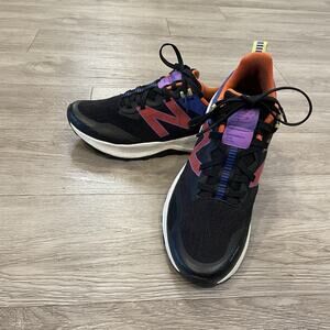 New Balance Running Sneakers Womens Size 9.5 - 10 Shoes Dynasoft Nitrel v4